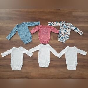 Lot of 6 Onesies for Baby Girl for Fall & Winter SIZE: Newborn
